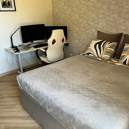 Апартаменты Jardim Do *